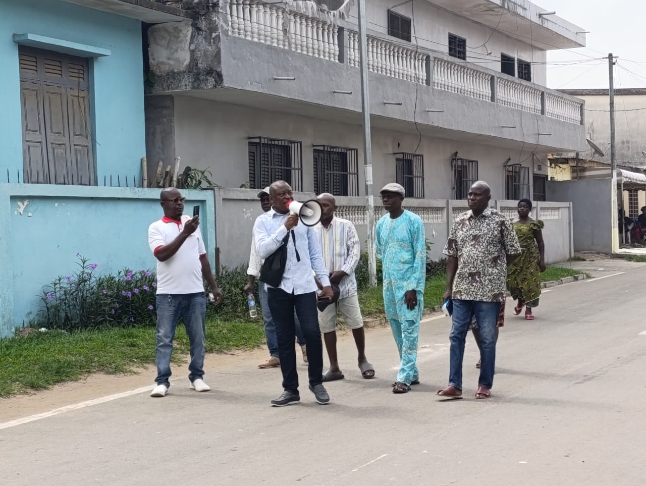 Abobo-Baoulé: le Nanan a-t-il décidé de défier le Préfet d&rsquo;Abidjan? Un affrontement est en cours.